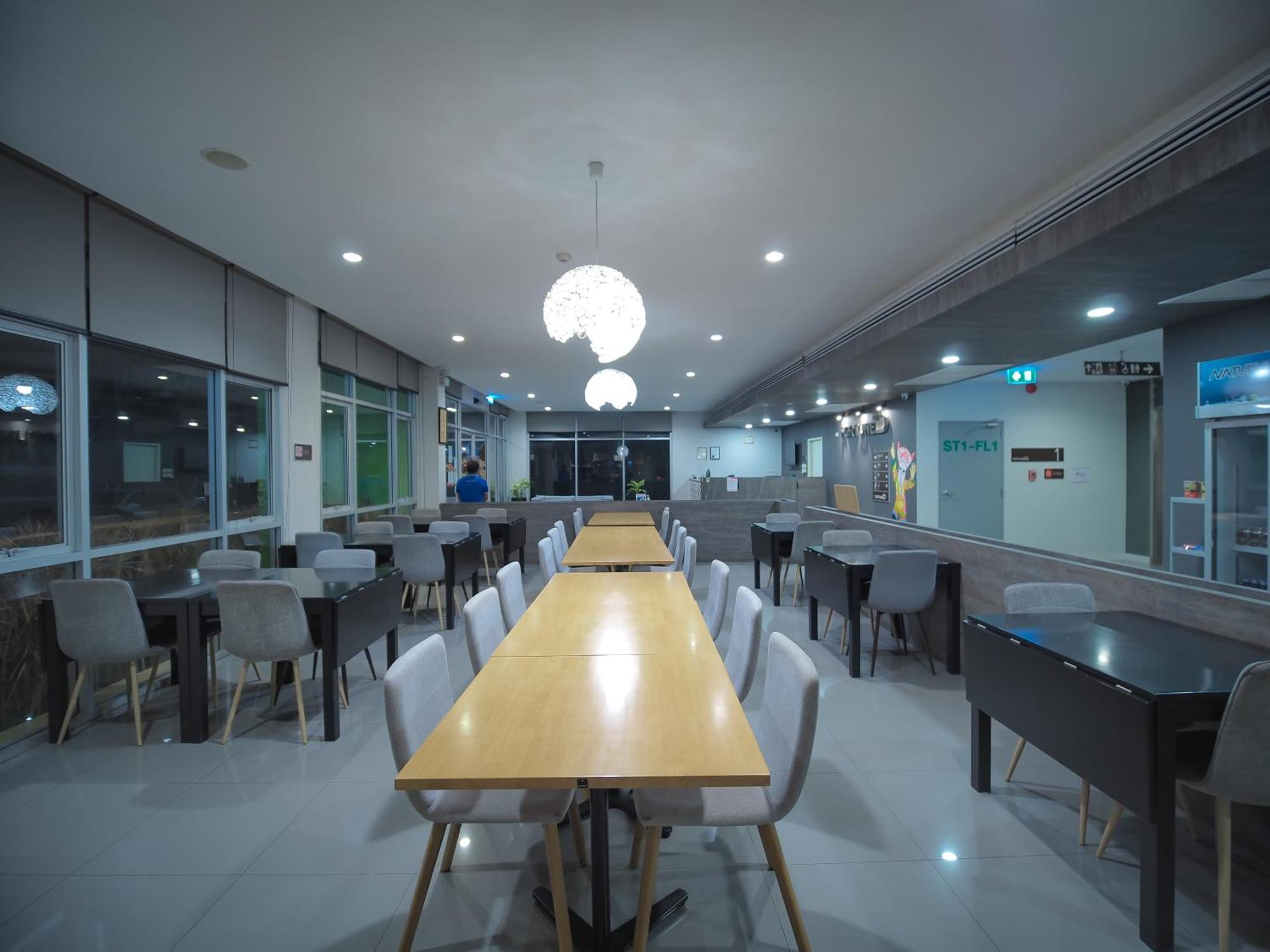 黎府好运d酒店-神奇泰国安全与健康标准认证 外观 照片